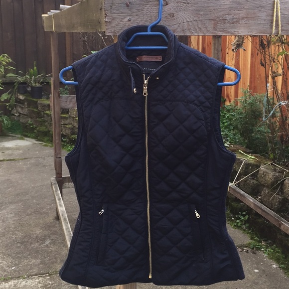 Zara women quilted vest. - Picture 1 of 8